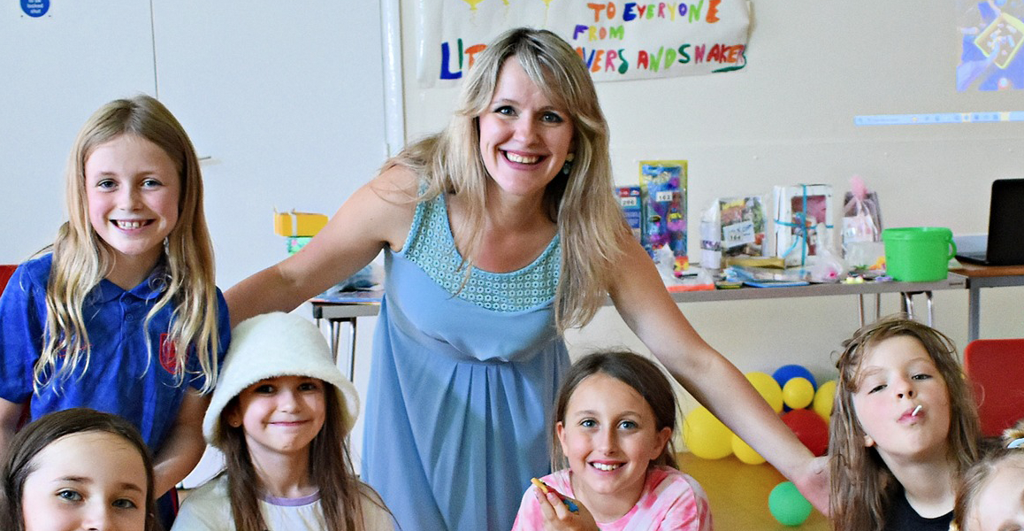 Franchiser with children